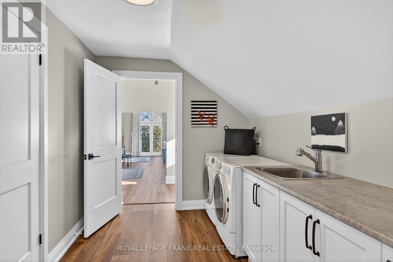 












747 MORTON 10TH LINE

,
Cavan Monaghan (Cavan Twp),




Ontario
L0A1C0

