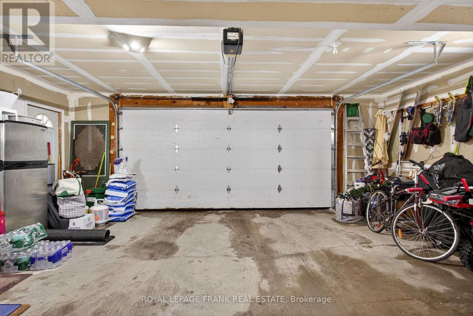 












747 MORTON 10TH LINE

,
Cavan Monaghan (Cavan Twp),




Ontario
L0A1C0

