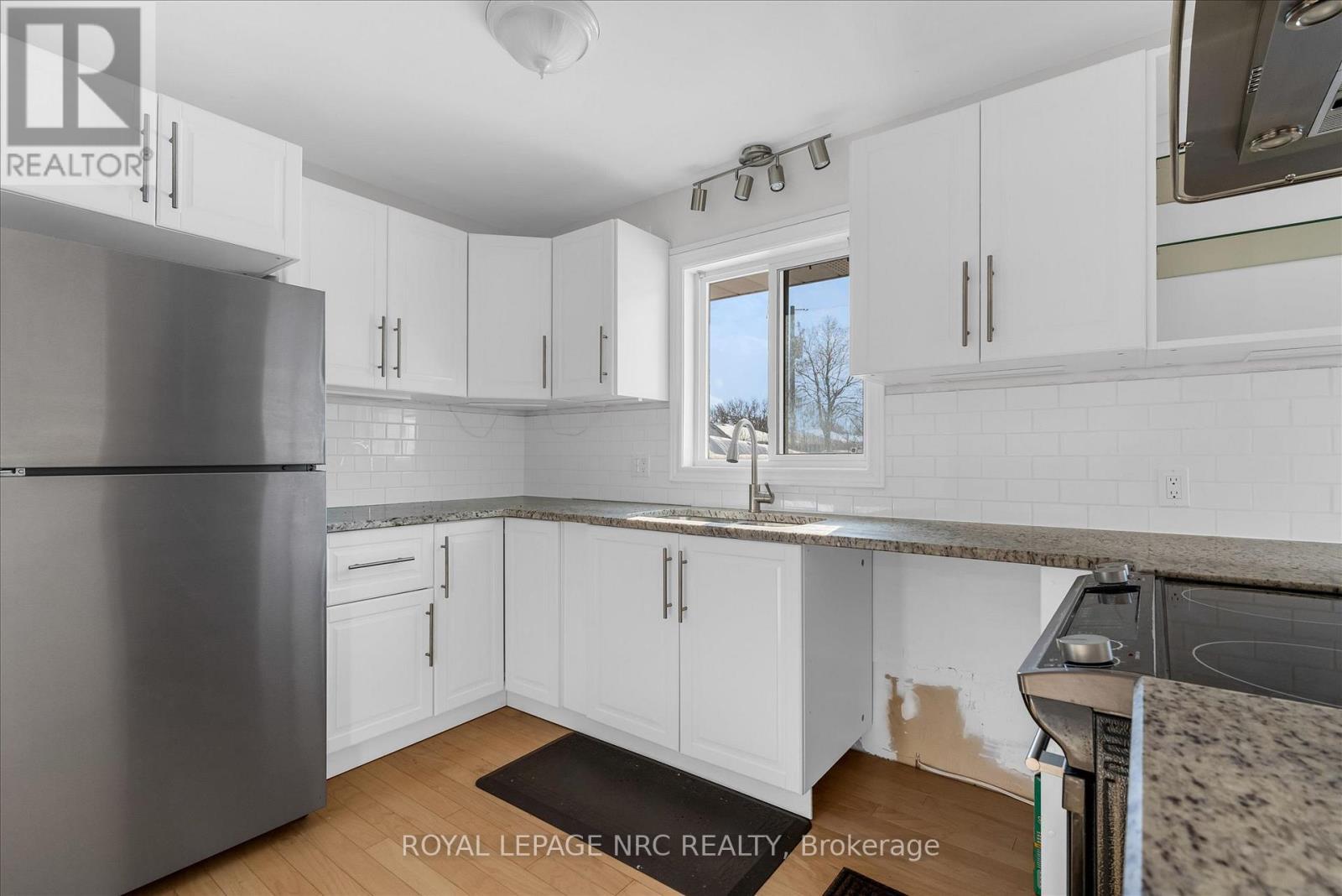 












162 RYERSON STREET

,
Thorold (Thorold Downtown),




Ontario
L2V3Y3

