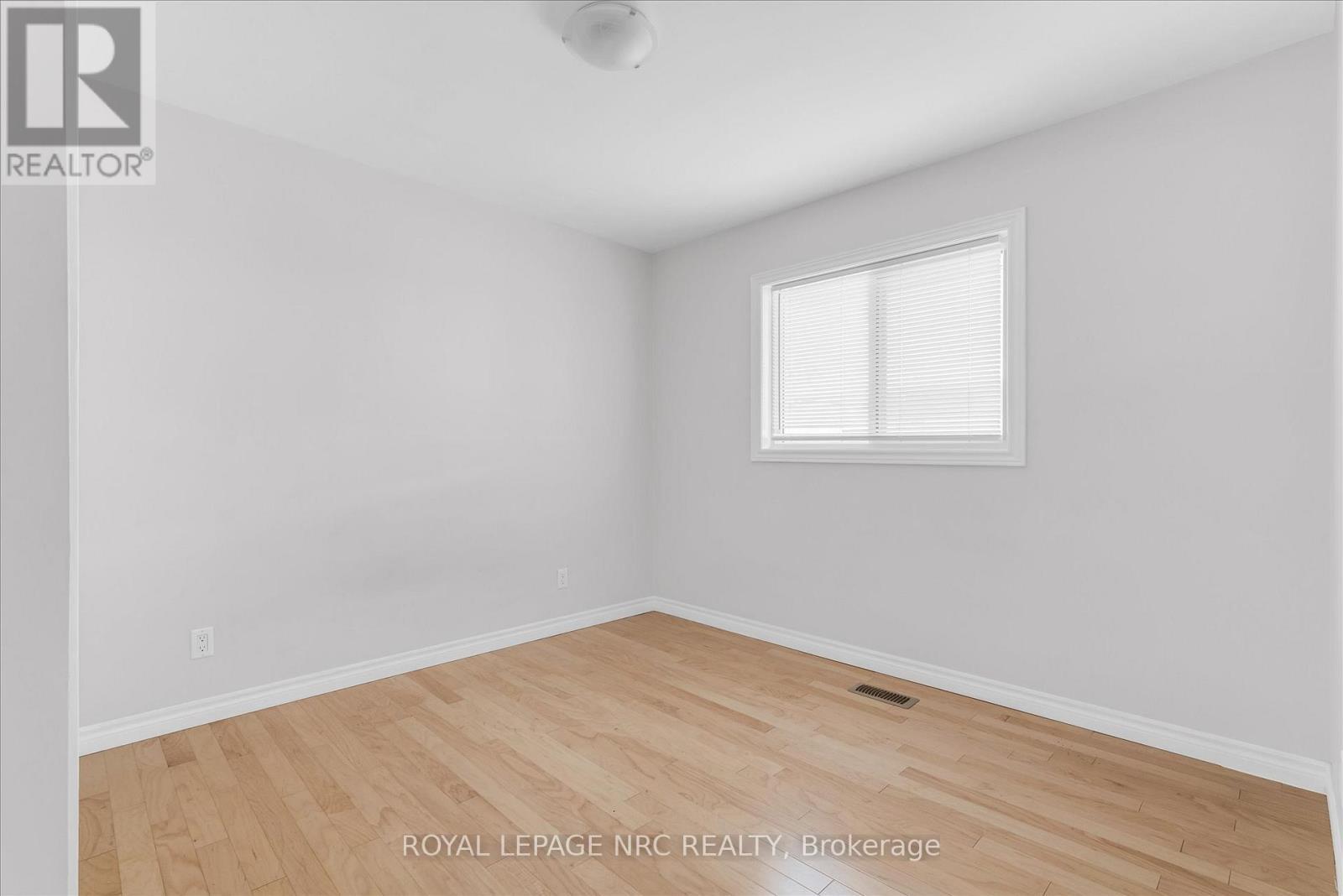 












162 RYERSON STREET

,
Thorold (Thorold Downtown),




Ontario
L2V3Y3

