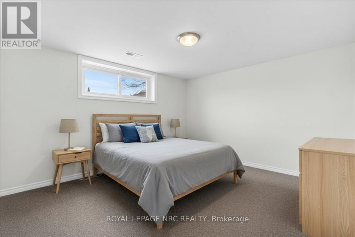 












162 RYERSON STREET

,
Thorold (Thorold Downtown),




Ontario
L2V3Y3

