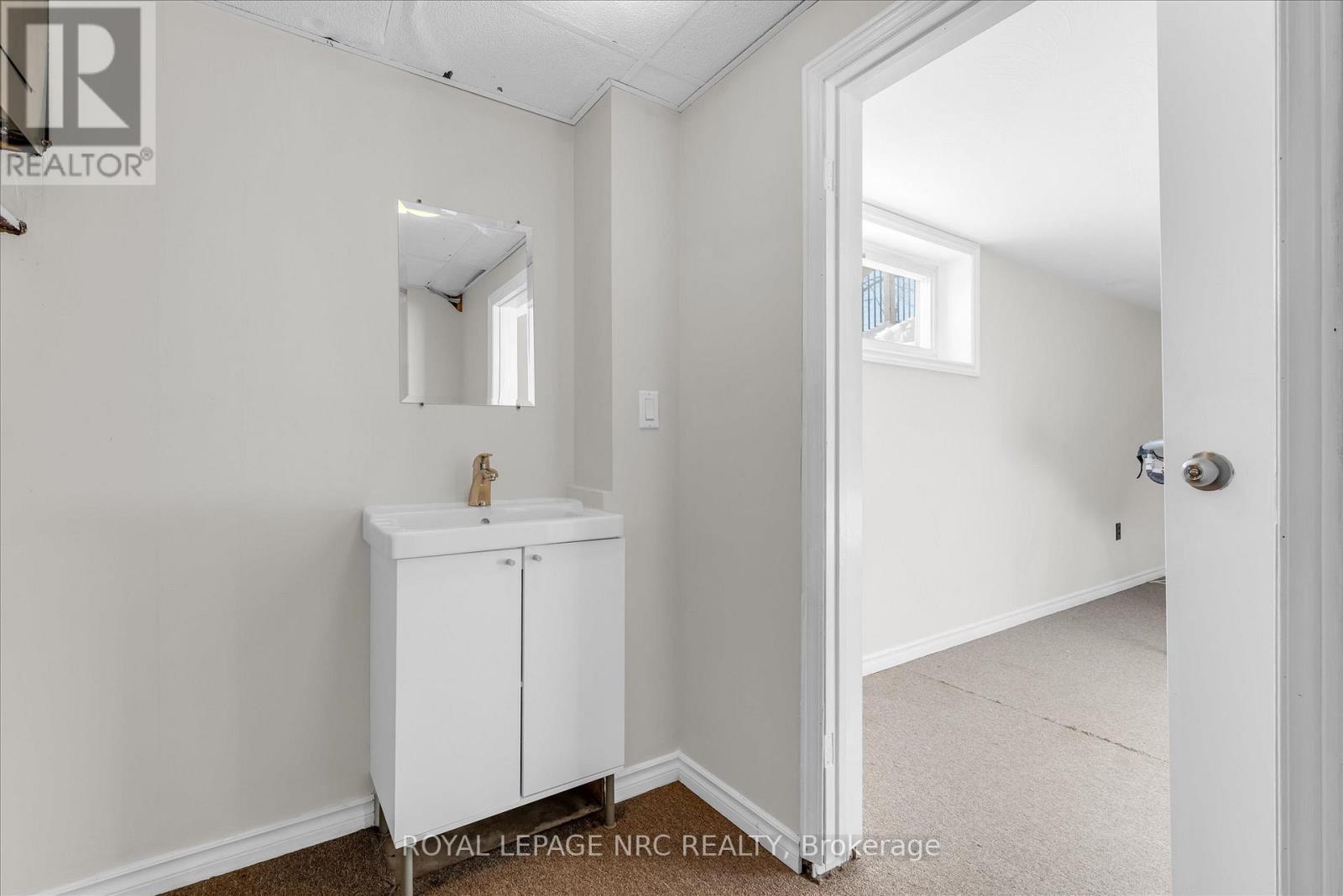 












162 RYERSON STREET

,
Thorold (Thorold Downtown),




Ontario
L2V3Y3

