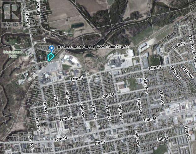 












730 8TH AVENUE

,
Hanover,







Ontario
N4N2A7

