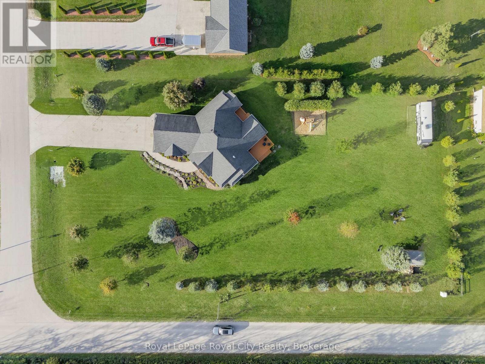 












103 MARSHALL HEIGHTS ROAD

,
West Grey,




Ontario
N0G1R0

