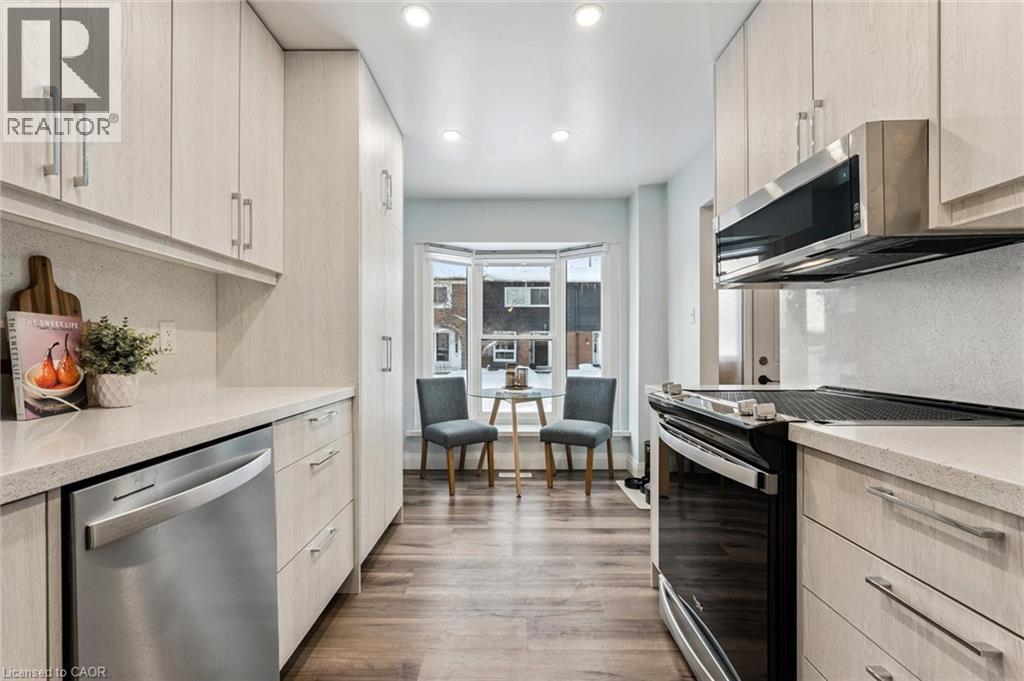 












121 BAGOT Street Unit# 30

,
Guelph,




Ontario
N1H5T8

