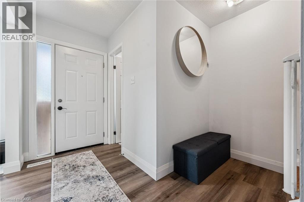 












121 BAGOT Street Unit# 30

,
Guelph,




Ontario
N1H5T8

