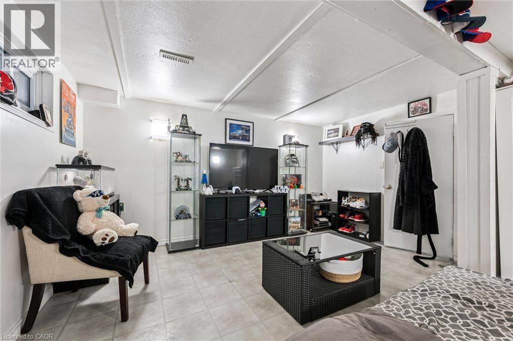 












121 BAGOT Street Unit# 30

,
Guelph,




Ontario
N1H5T8

