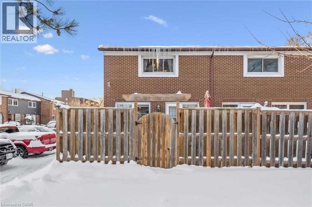 












121 BAGOT Street Unit# 30

,
Guelph,




Ontario
N1H5T8

