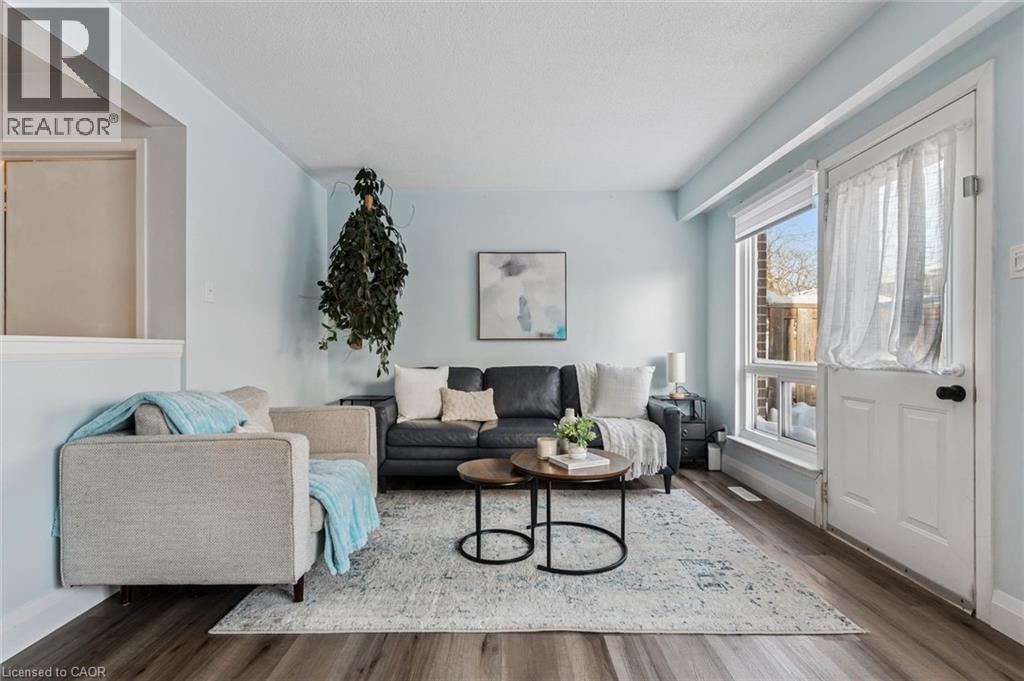 












121 BAGOT Street Unit# 30

,
Guelph,




Ontario
N1H5T8

