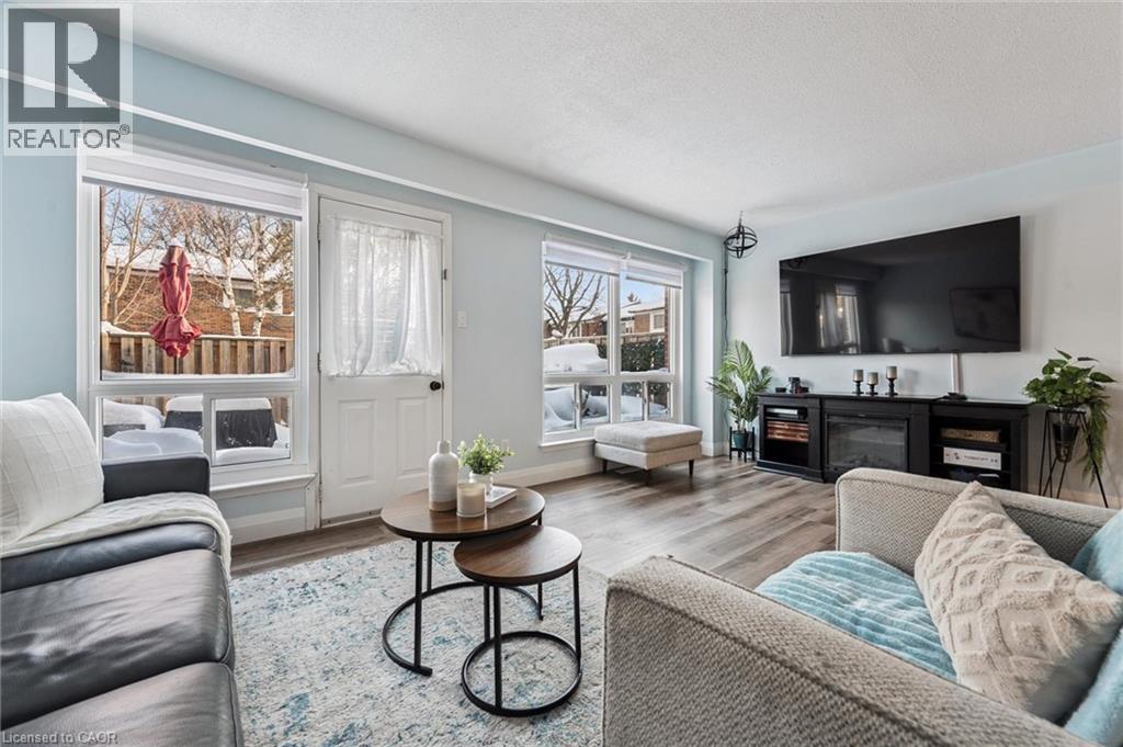 












121 BAGOT Street Unit# 30

,
Guelph,




Ontario
N1H5T8

