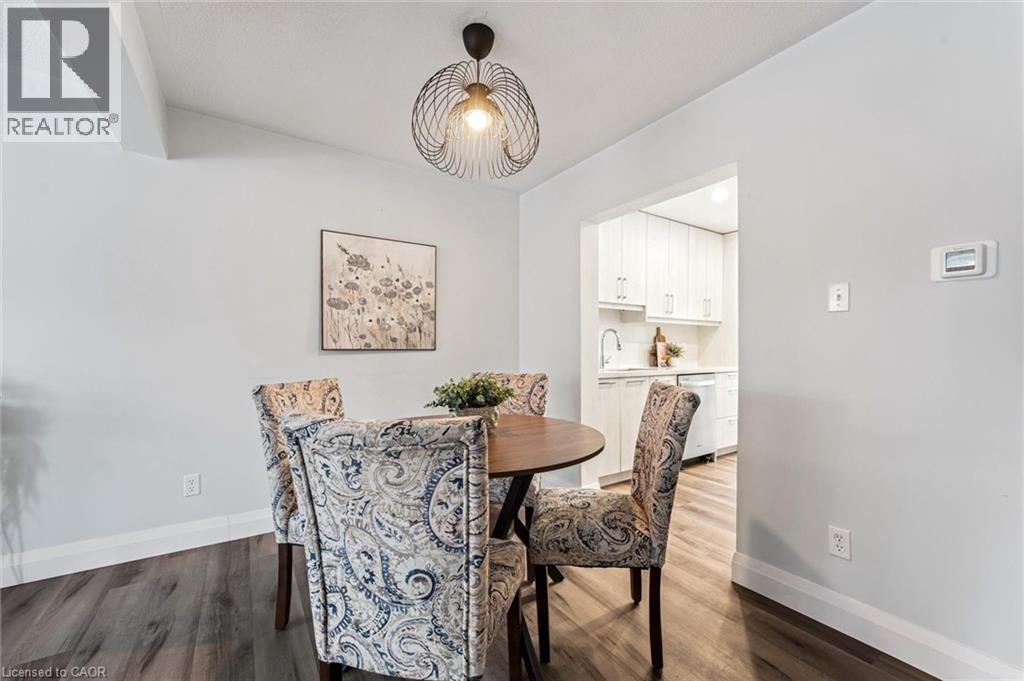 












121 BAGOT Street Unit# 30

,
Guelph,




Ontario
N1H5T8

