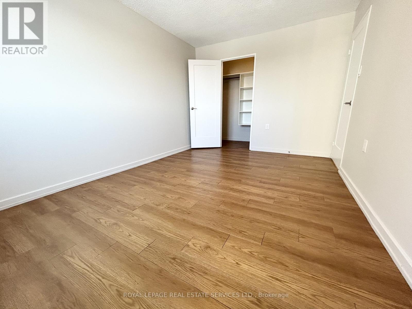 












609 - 82 MILLSIDE DRIVE

,
Milton,




Ontario
L9T4A1

