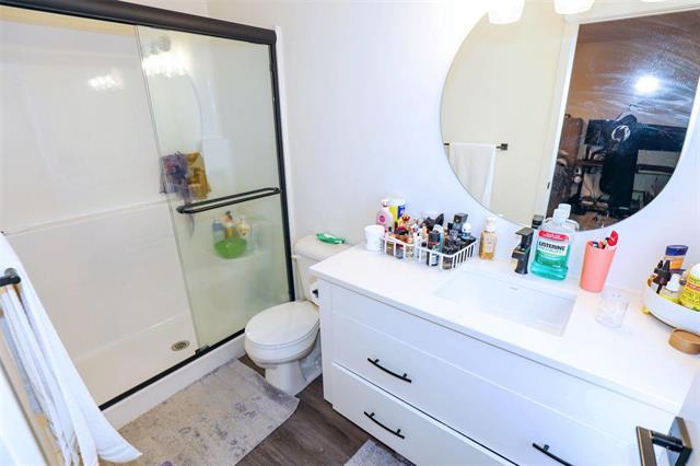 









204


Grey Heron

DR,
Winnipeg,




MB
R3X 0H6

