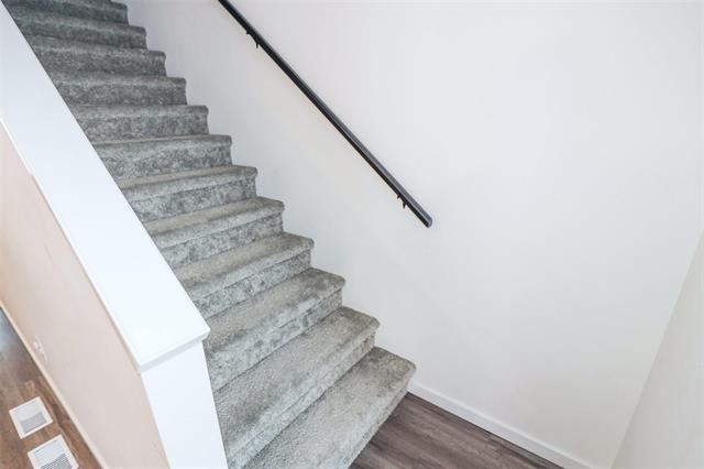 









204


Grey Heron

DR,
Winnipeg,




MB
R3X 0H6

