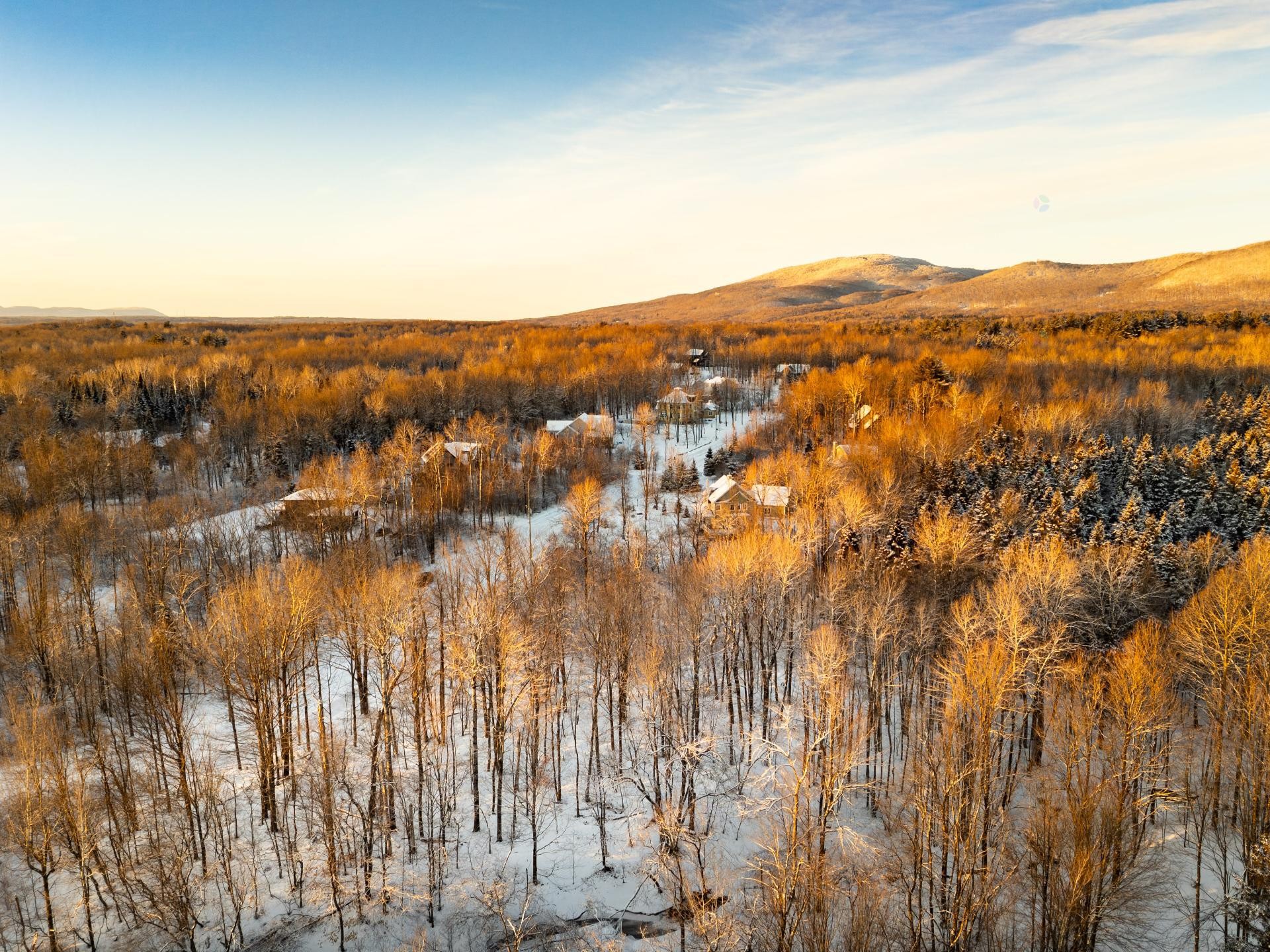 









210


Rue de Louis-Hébert

, 1,
Bromont,







QC
J2L0C6

