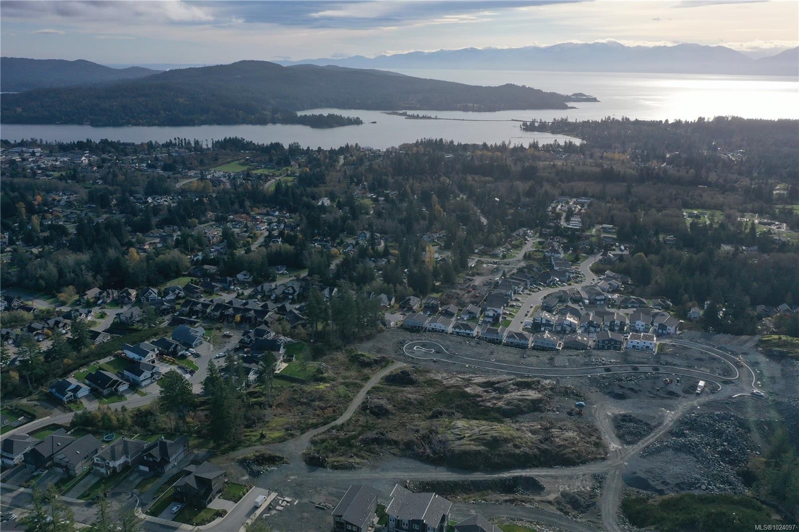 









2298


Silverback

Rd,
Sooke,







BC
V0V 0V0

