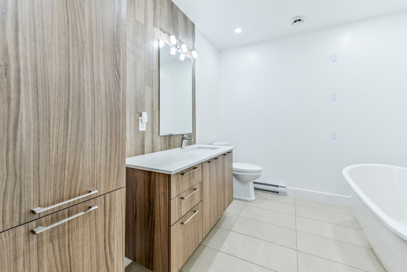 









50


Ch. de la Carrière

, 209,
Carignan,




QC
J3L0N5

