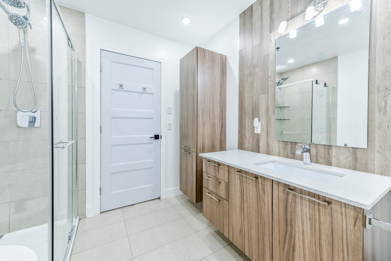 









50


Ch. de la Carrière

, 209,
Carignan,




QC
J3L0N5

