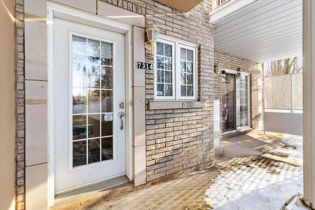 









7314


Rue Chouinard

,
Montréal (LaSalle),




QC
H8N2Z4

