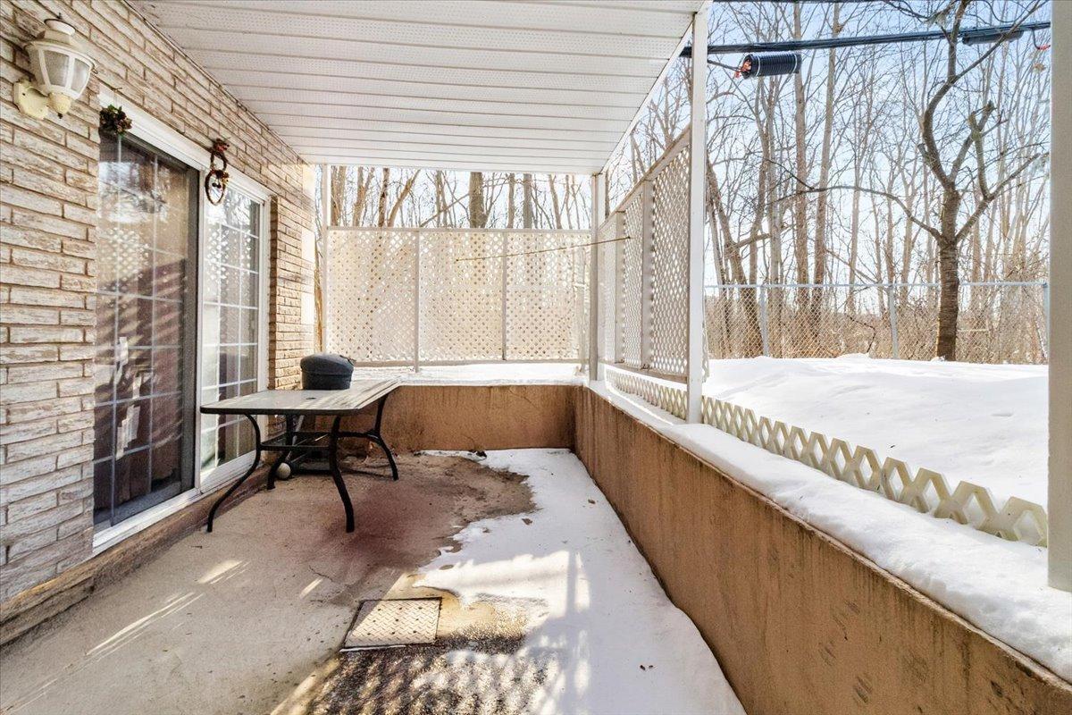 









7314


Rue Chouinard

,
Montréal (LaSalle),




QC
H8N2Z4

