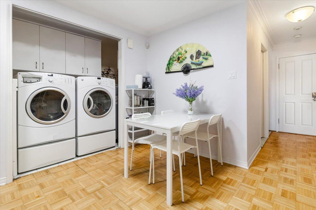 









7314


Rue Chouinard

,
Montréal (LaSalle),




QC
H8N2Z4

