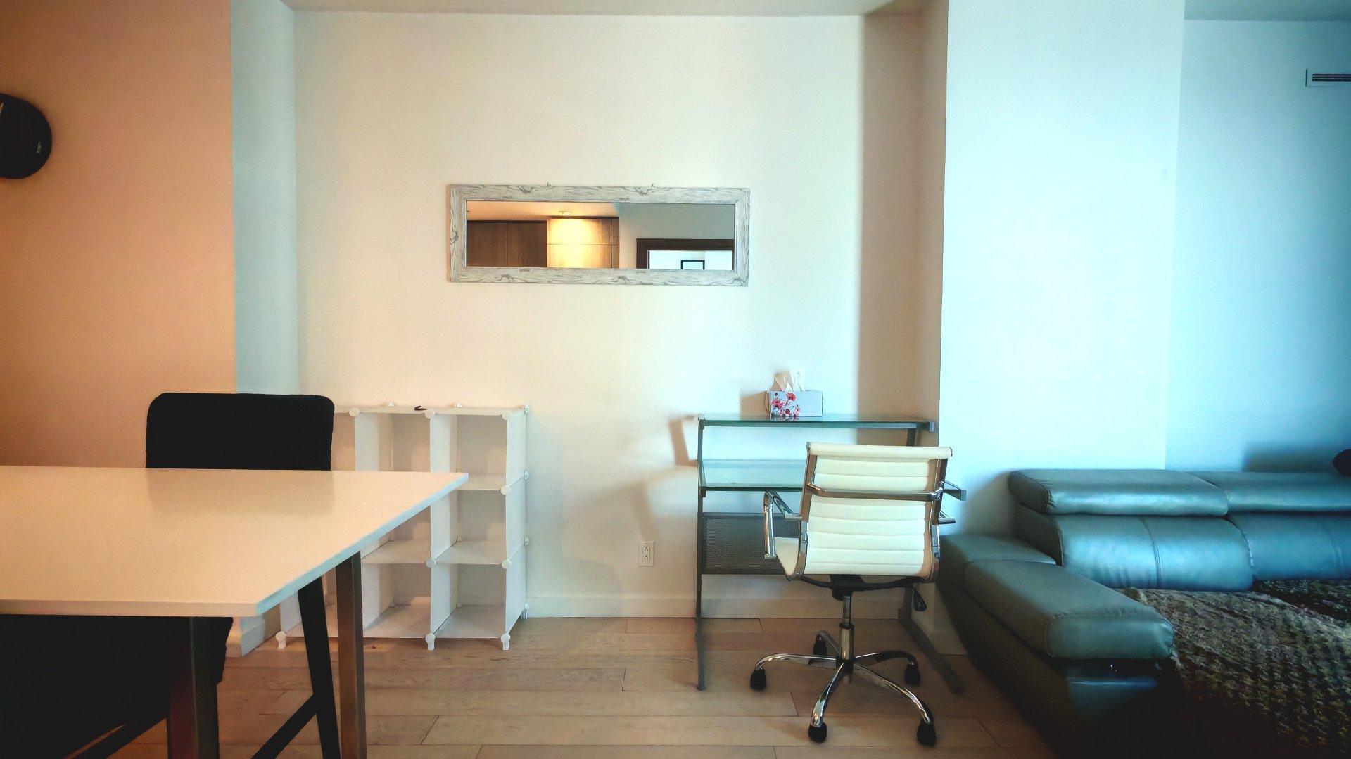 









1450


Boul. René-Lévesque O.

, 2707,
Montréal (Ville-Marie),




QC
H3G0E1

