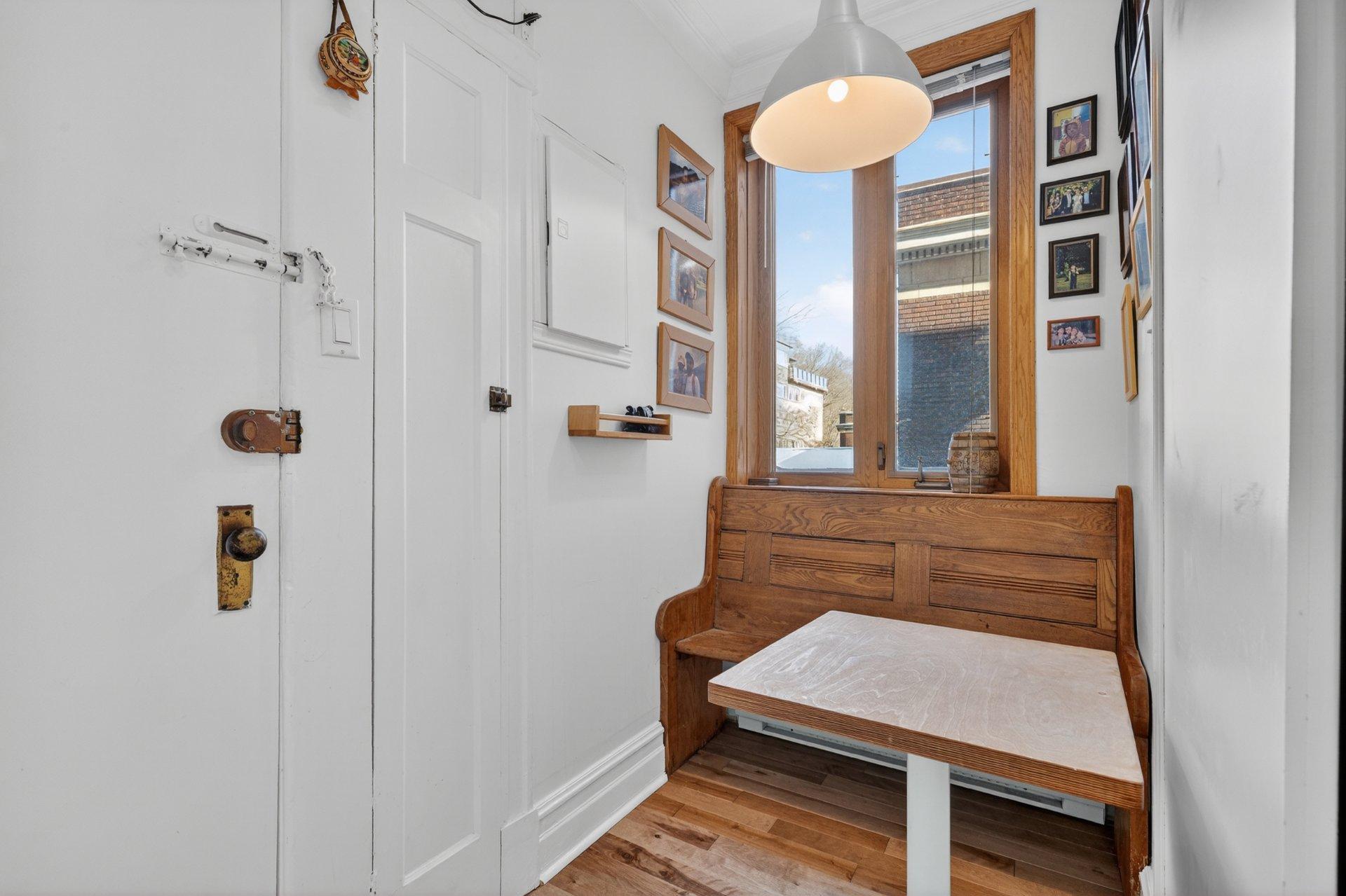 









4131


Ch. de la Côte-des-Neiges

, 5,
Montréal (Ville-Marie),




QC
H3H1X1

