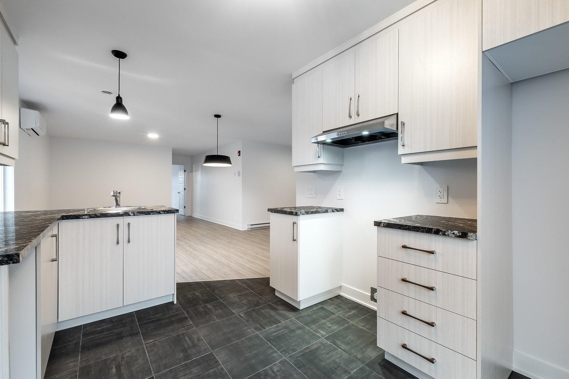 









6100


Rue de Lusa

, 7,
Brossard,




QC
J4Y0L8

