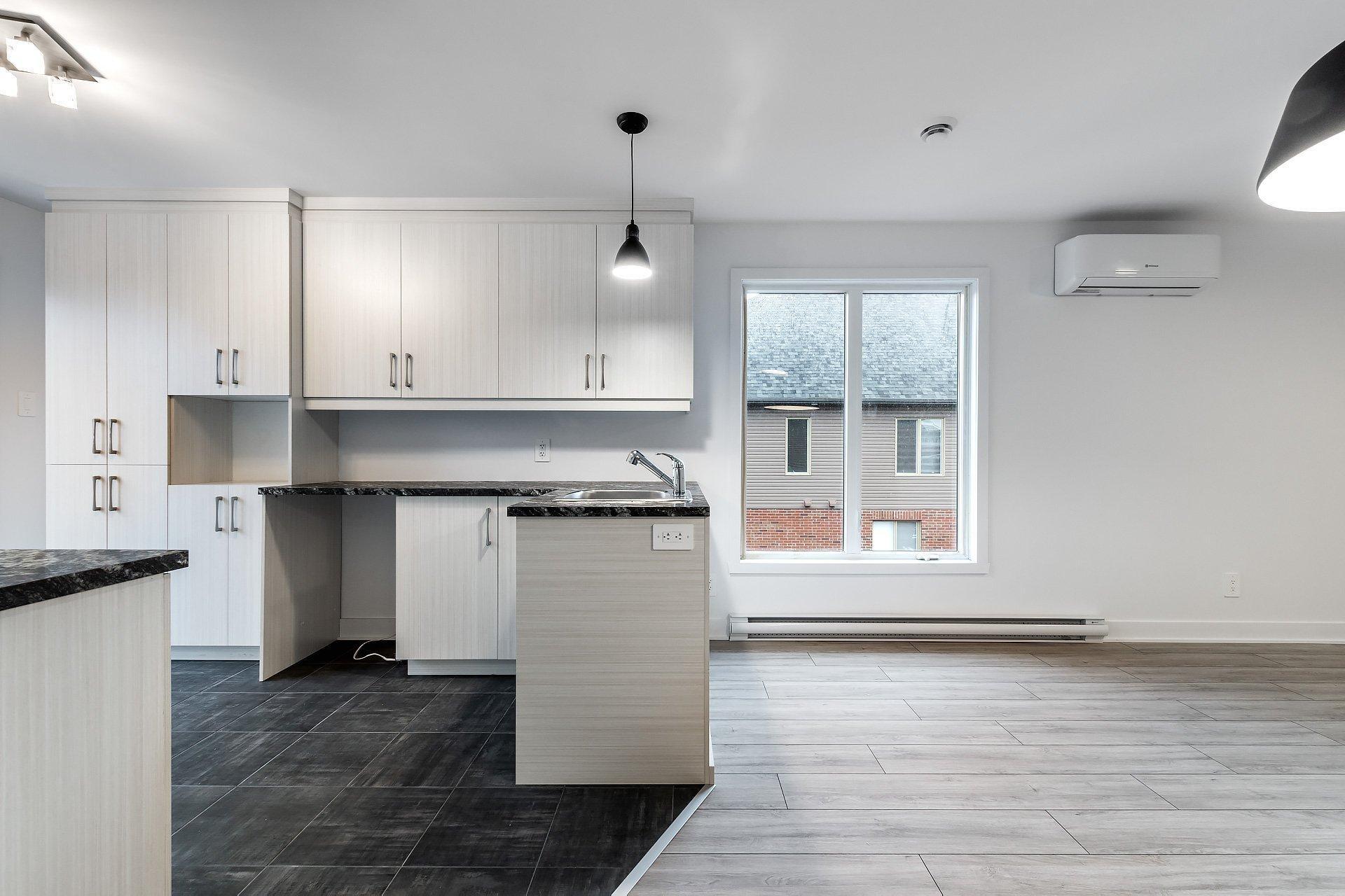 









6100


Rue de Lusa

, 7,
Brossard,




QC
J4Y0L8

