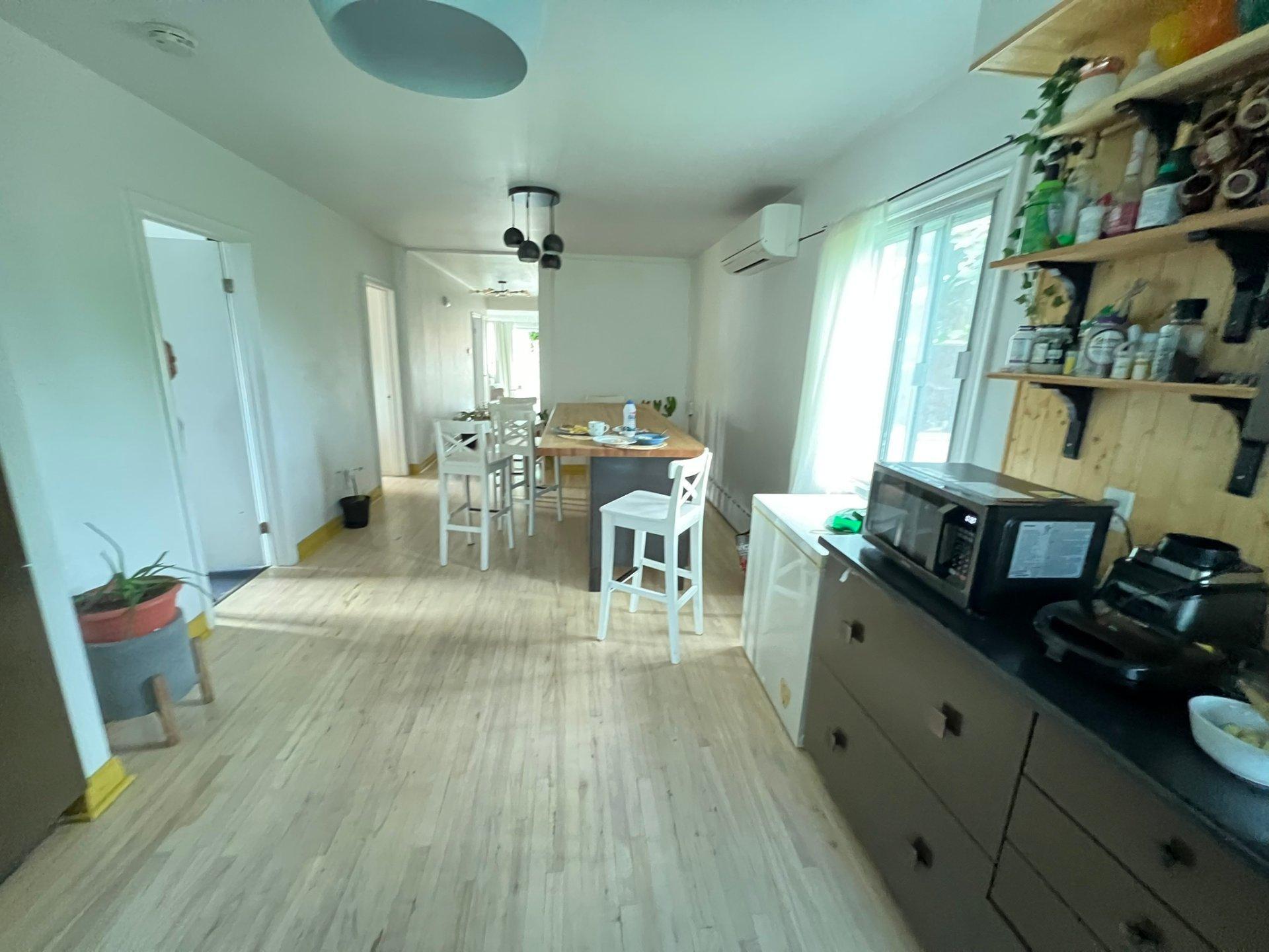 









5003


Rue Louis-Veuillot

,
Montréal (Mercier/Hochelaga-Maisonneuve),




QC
H1M2N4

