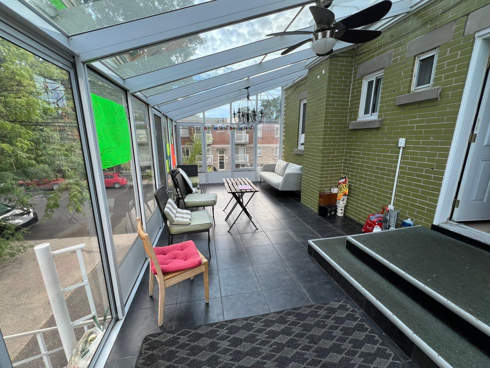 









5003


Rue Louis-Veuillot

,
Montréal (Mercier/Hochelaga-Maisonneuve),




QC
H1M2N4

