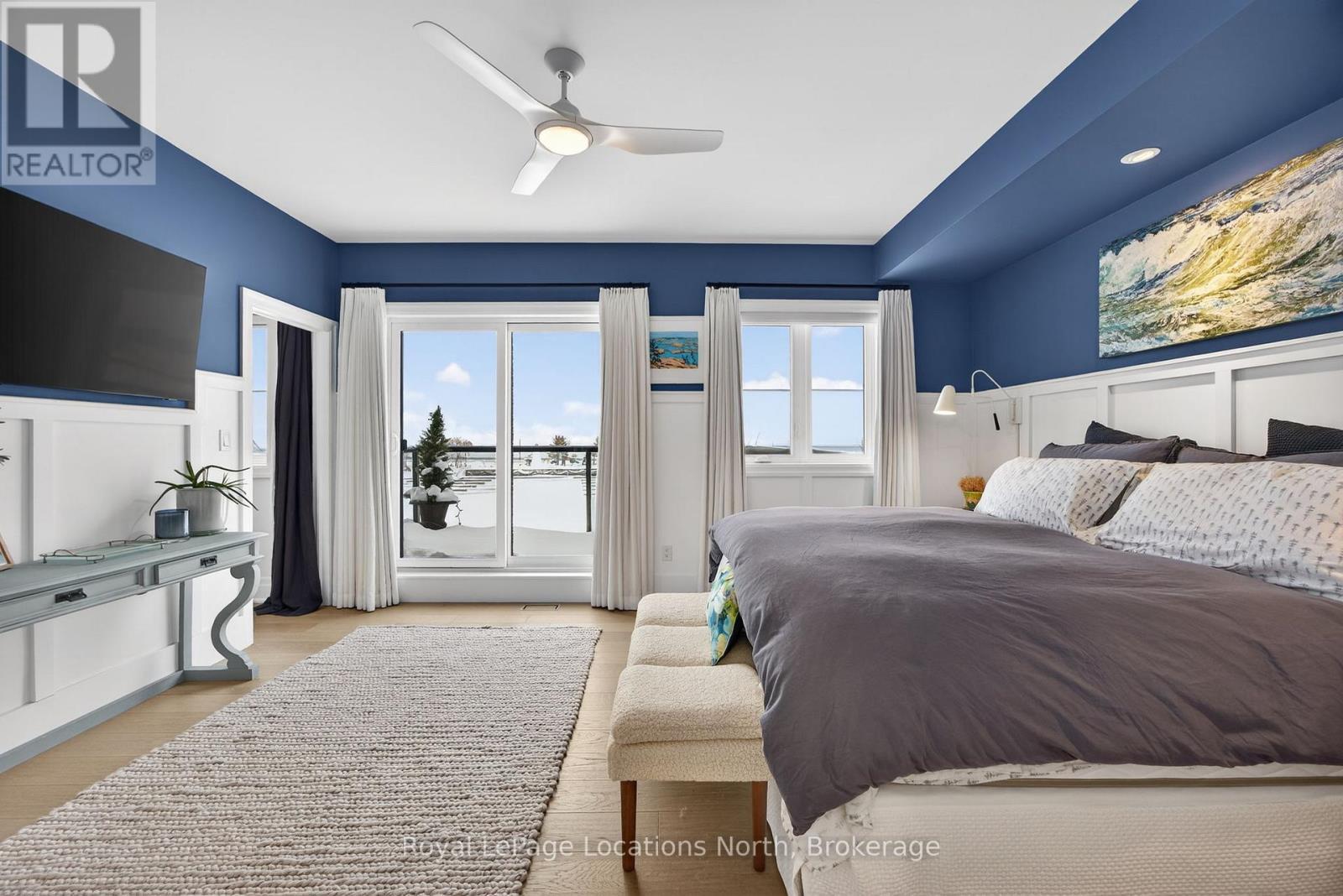 












4 HURONIC COURT

,
Collingwood,




Ontario
L9Y5L6

