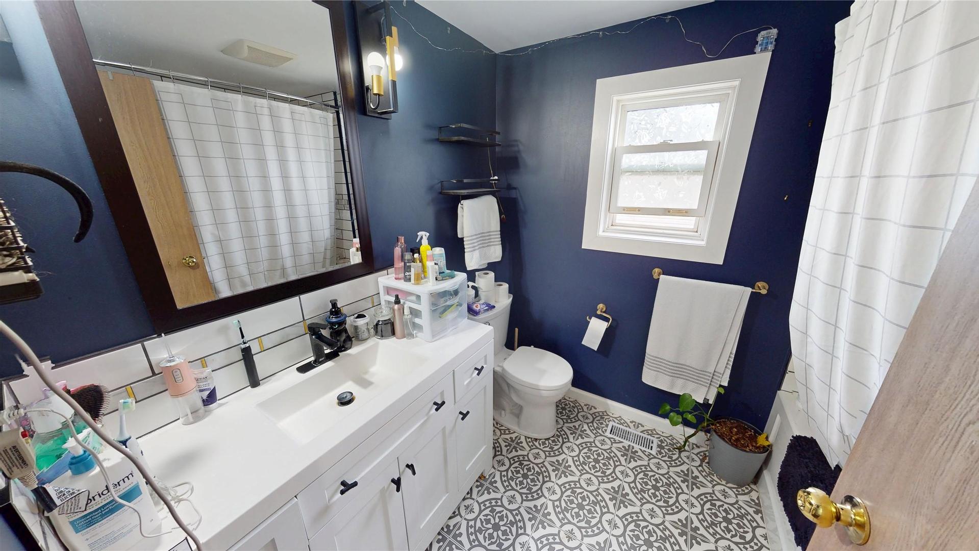 









2321


Industrial Road 2

, 44,
Cranbrook,




BC
V1C 6H3

