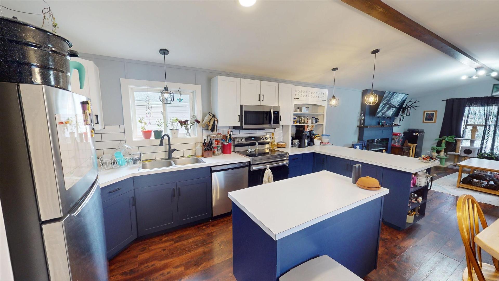 









2321


Industrial Road 2

, 44,
Cranbrook,




BC
V1C 6H3

