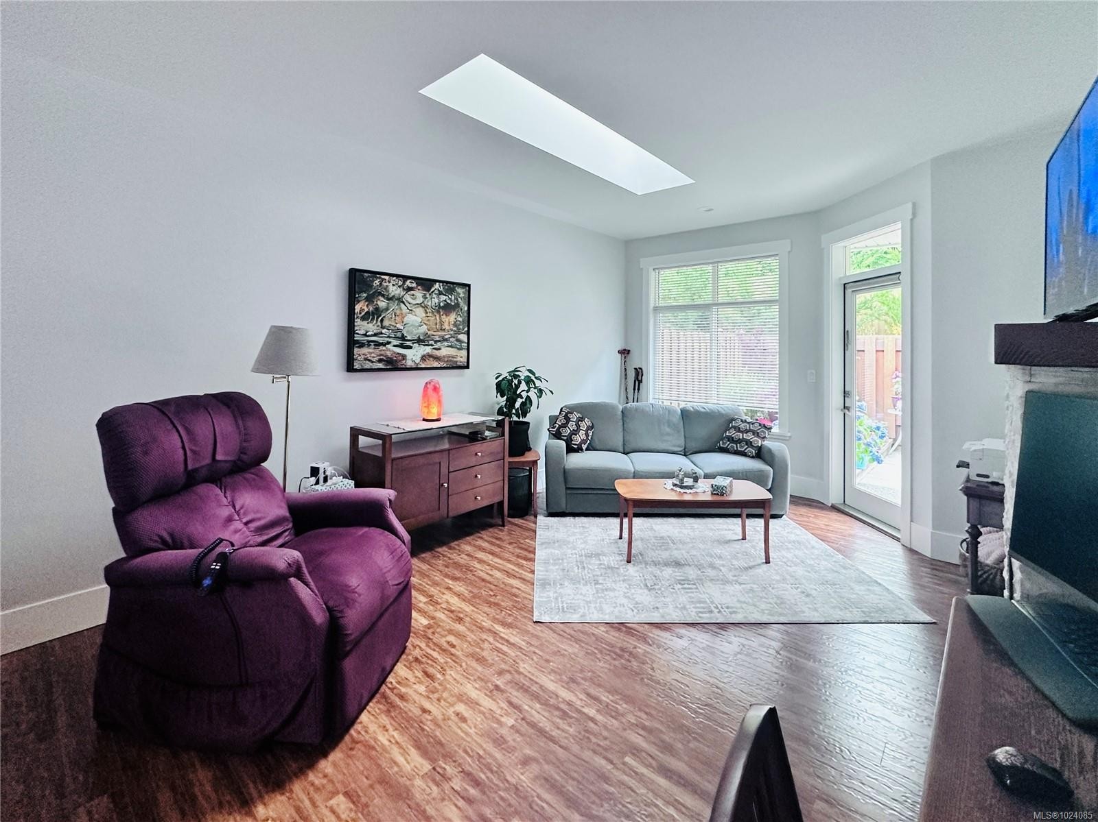 









300


Grosskleg

Way, 54,
Lake Cowichan,




BC
V0R 2G1

