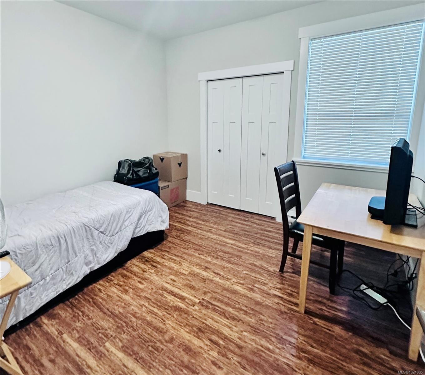 









300


Grosskleg

Way, 54,
Lake Cowichan,




BC
V0R 2G1

