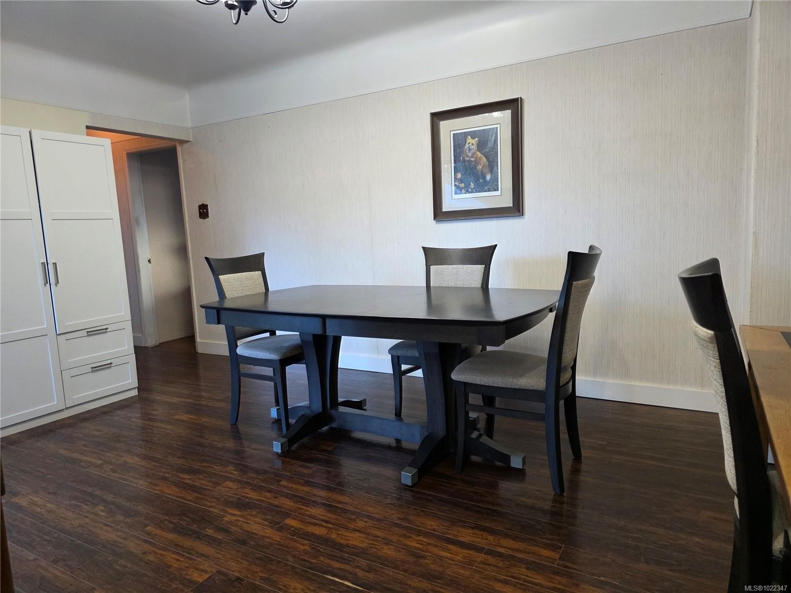 









2114


McKenzie

Ave,
Comox,




BC
V9M 1M7

