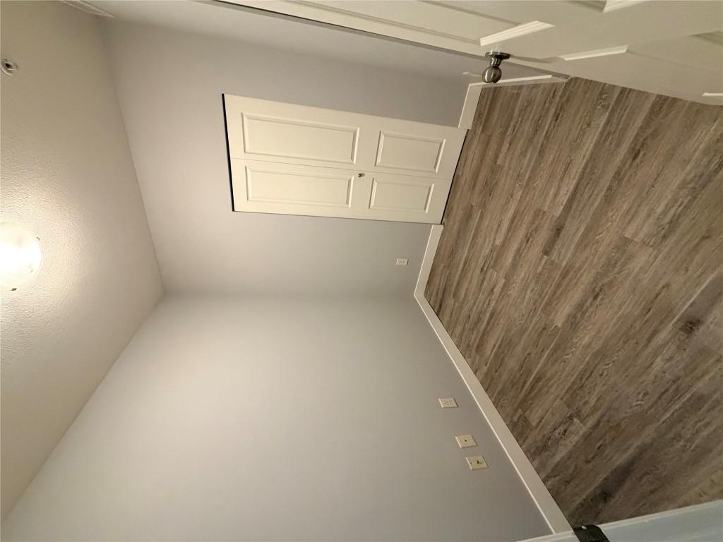 









3833


Brown

Road, 1211,
West Kelowna,




BC
V4T 2J3

