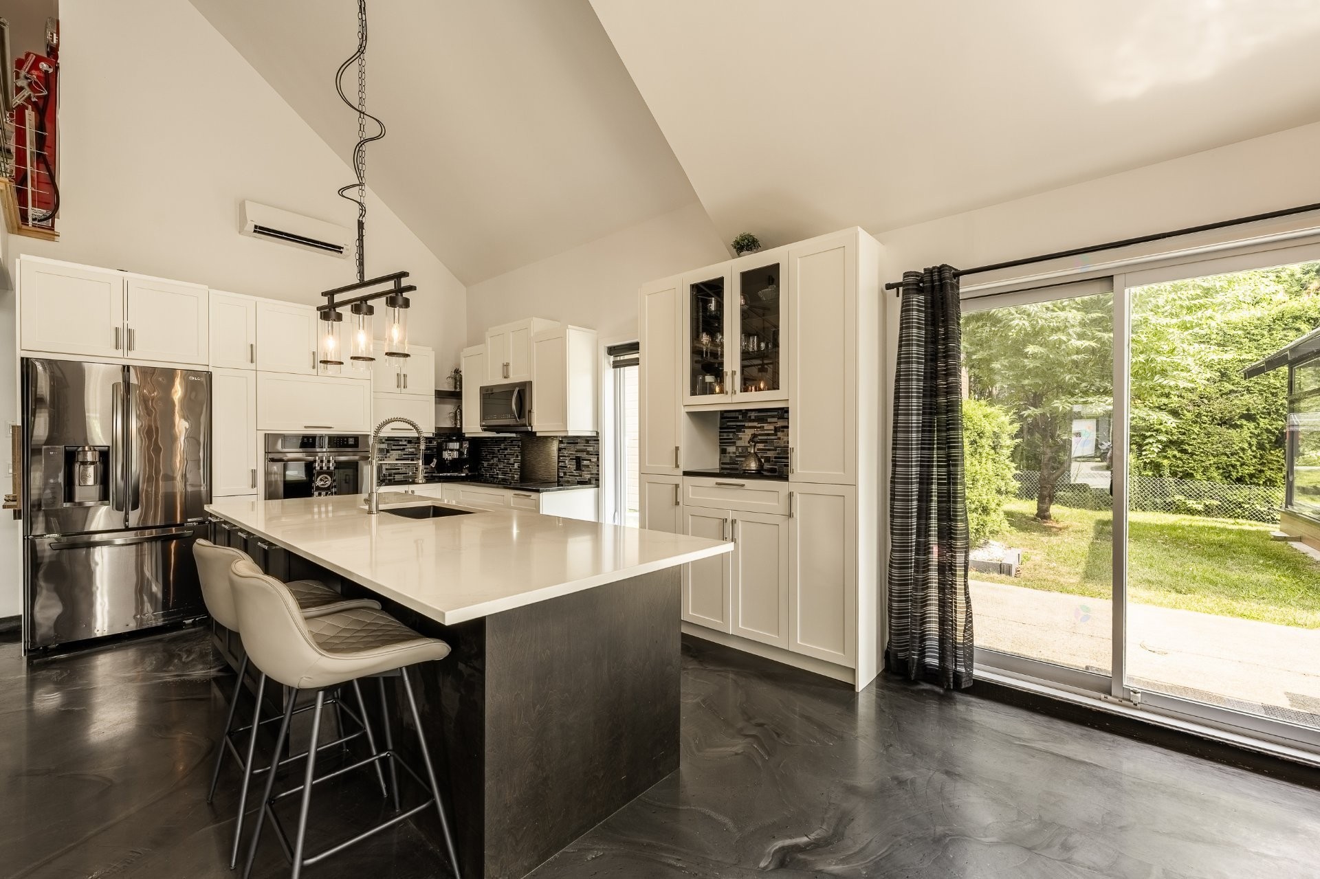 









470


Rue Arthur-Priem

,
Saint-Roch-de-Richelieu,




QC
J0L2M0

