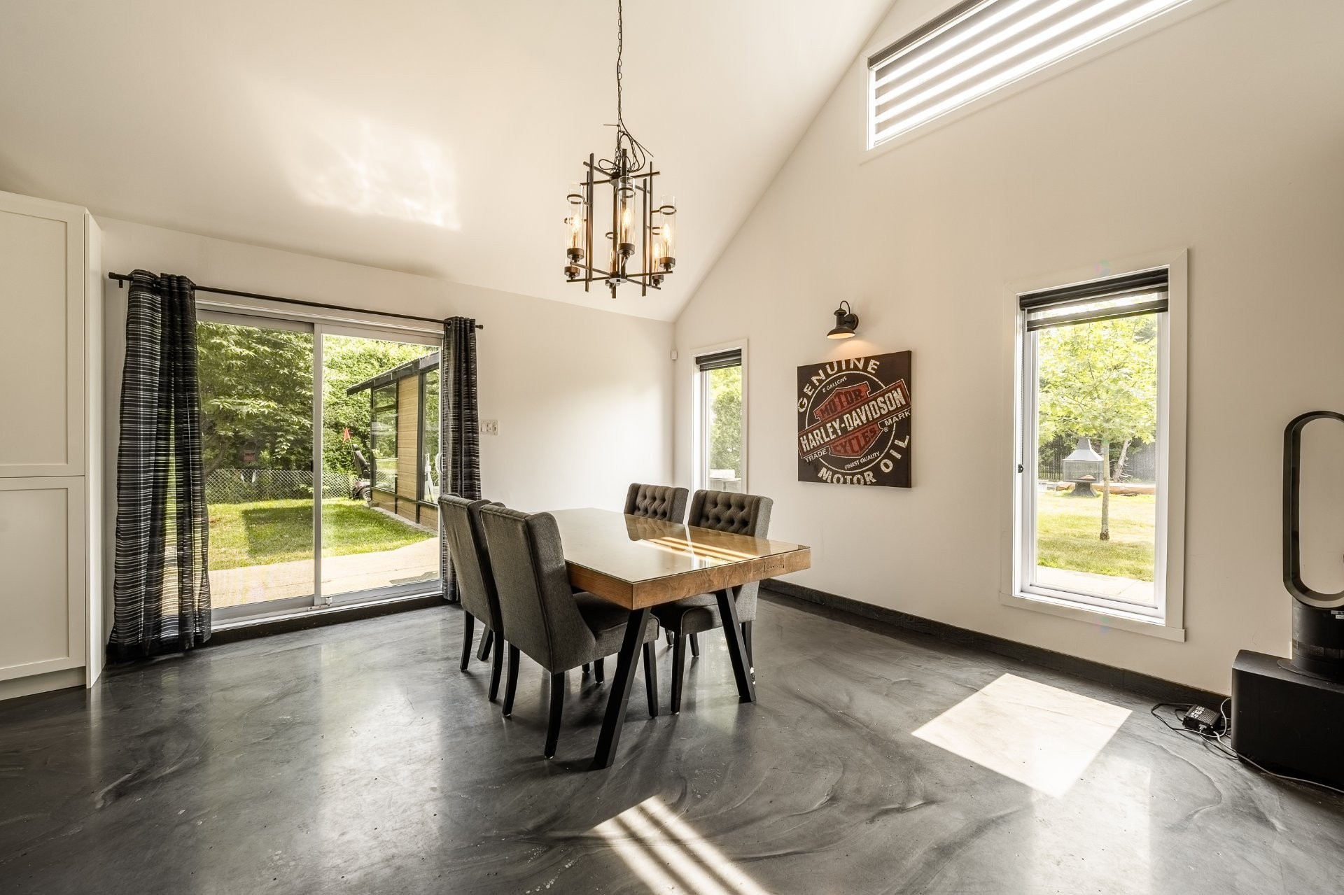 









470


Rue Arthur-Priem

,
Saint-Roch-de-Richelieu,




QC
J0L2M0

