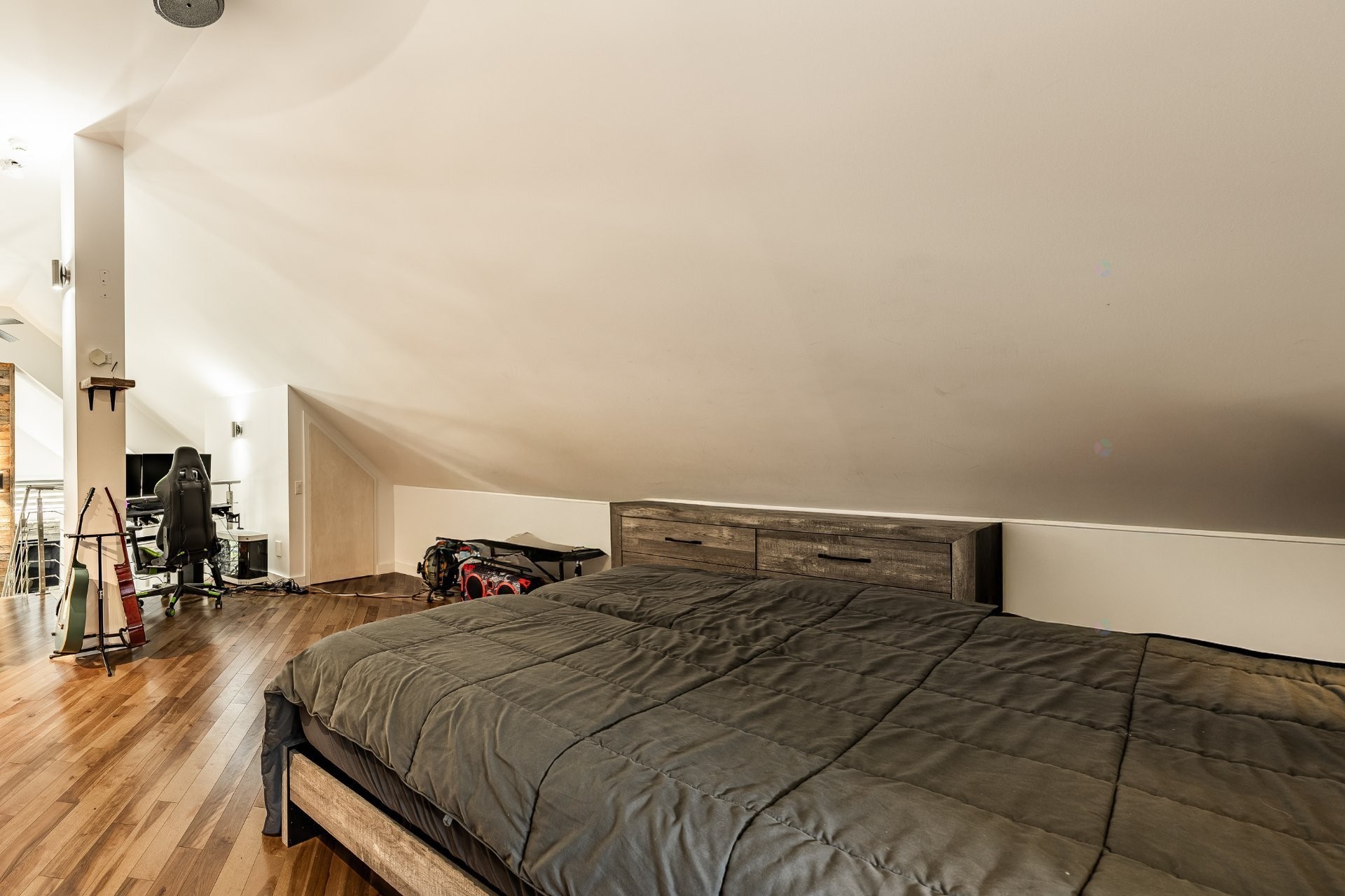 









470


Rue Arthur-Priem

,
Saint-Roch-de-Richelieu,




QC
J0L2M0

