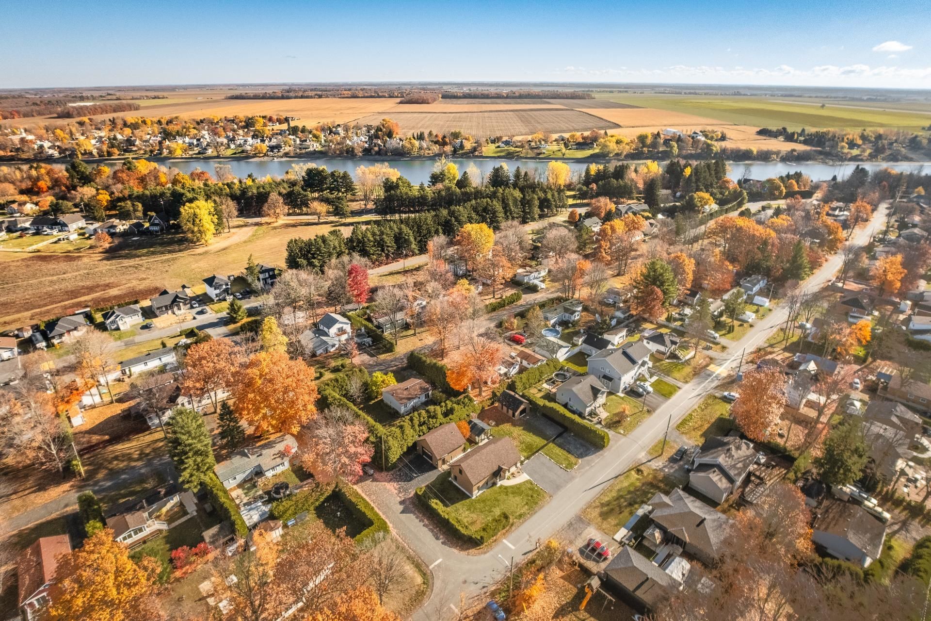 









470


Rue Arthur-Priem

,
Saint-Roch-de-Richelieu,




QC
J0L2M0

