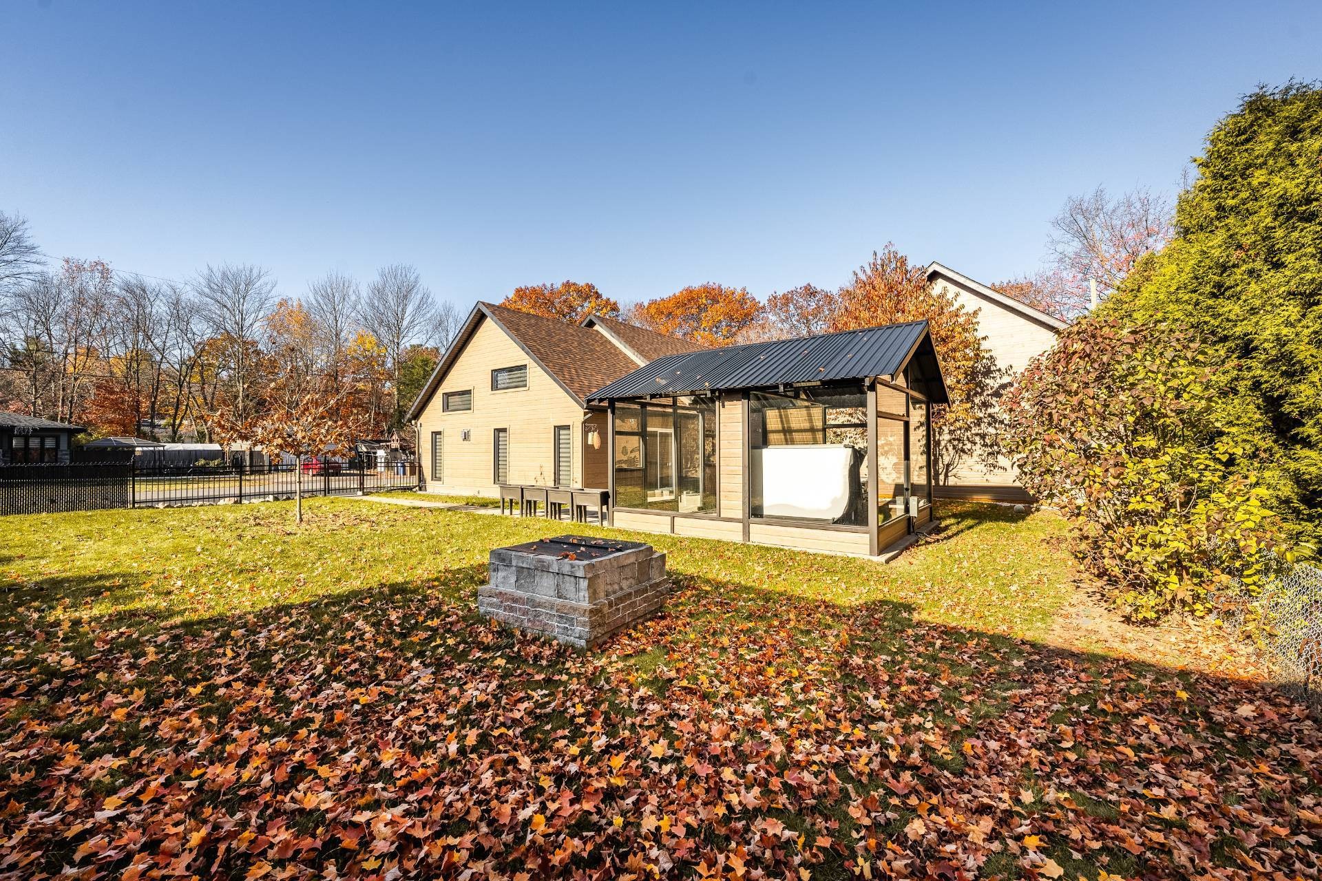 









470


Rue Arthur-Priem

,
Saint-Roch-de-Richelieu,




QC
J0L2M0

