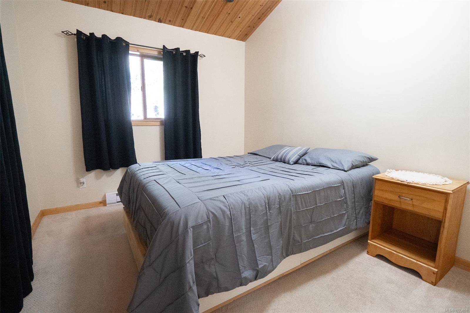 









121


Thomas

Rd,
Salt Spring,




BC
V8K 1R2

