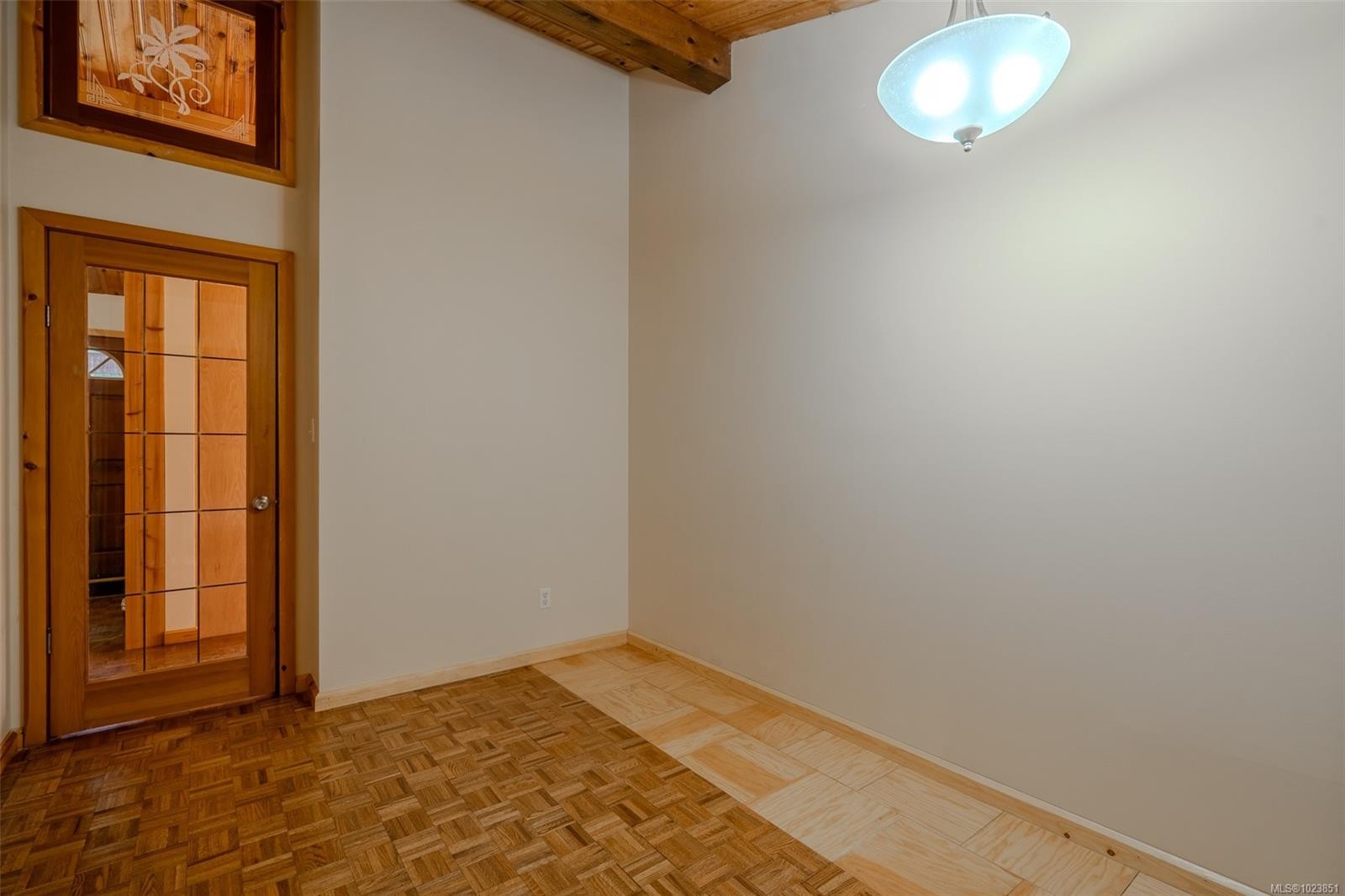 









121


Thomas

Rd,
Salt Spring,




BC
V8K 1R2

