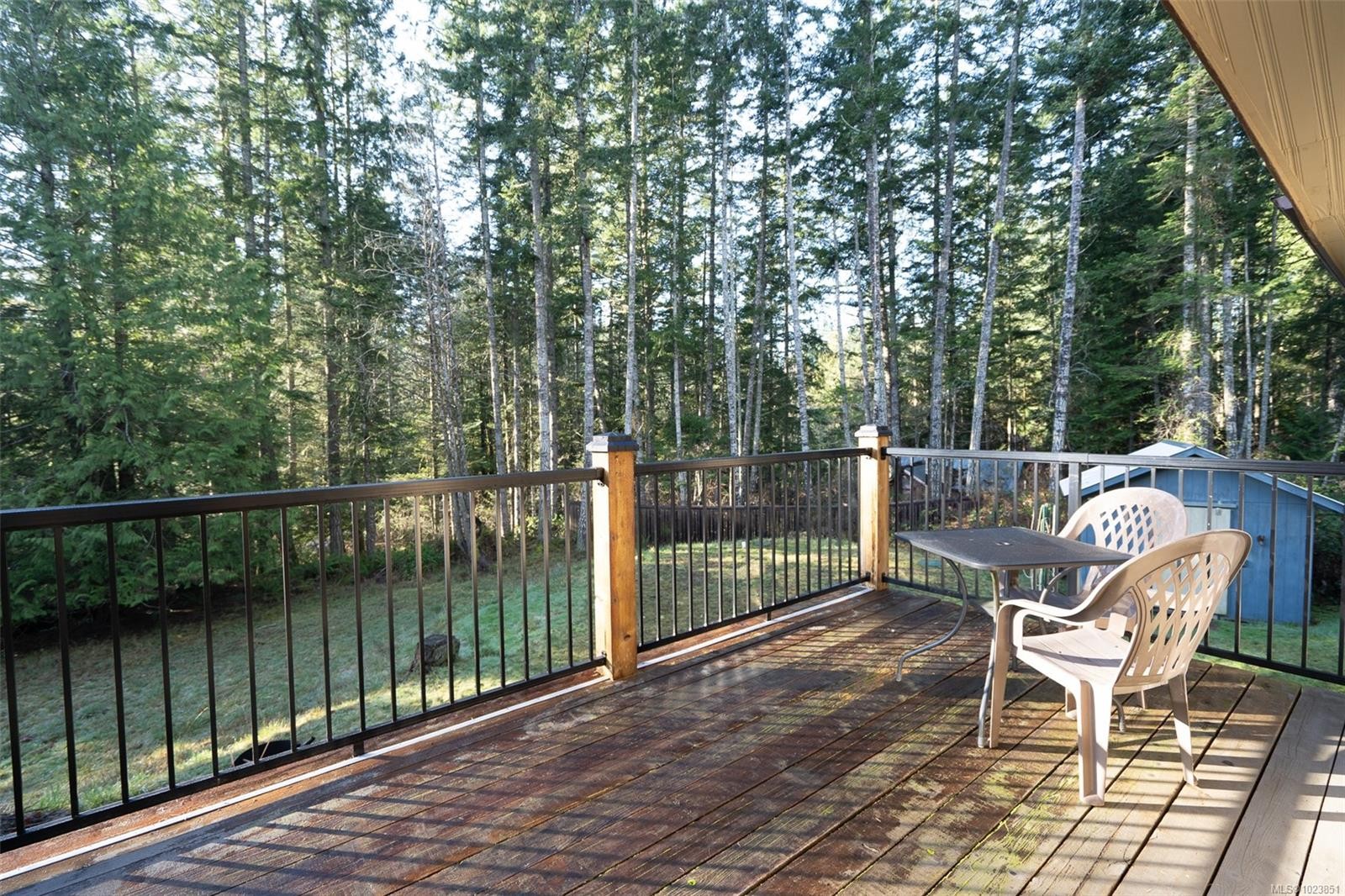 









121


Thomas

Rd,
Salt Spring,




BC
V8K 1R2

