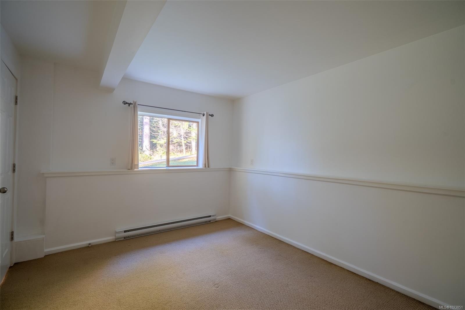 









121


Thomas

Rd,
Salt Spring,




BC
V8K 1R2

