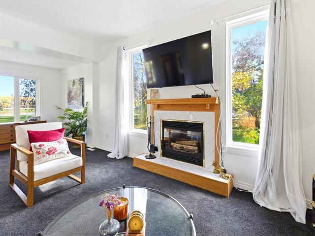 









37


MCIVOR

LANE,
St Andrews,




MB
R1A 2A7

