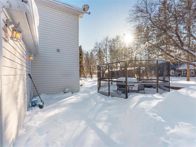 









37


MCIVOR

LANE,
St Andrews,




MB
R1A 2A7

