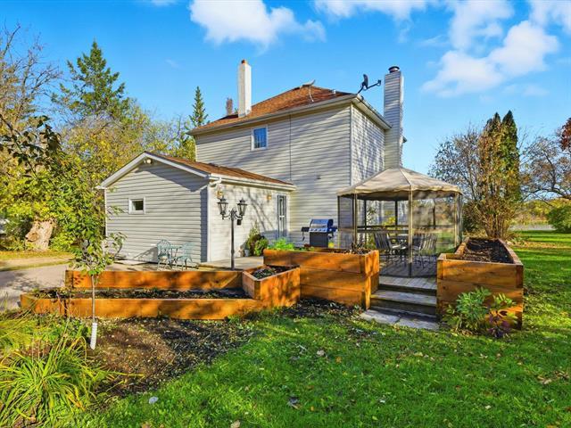 









37


MCIVOR

LANE,
St Andrews,




MB
R1A 2A7


